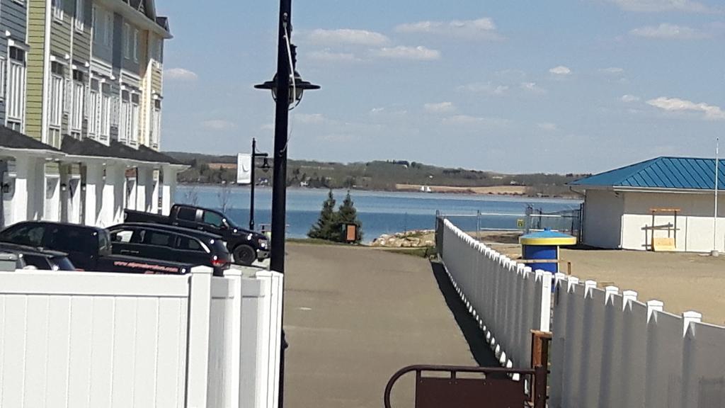 Edgewater Inn Sylvan Lake Exterior foto