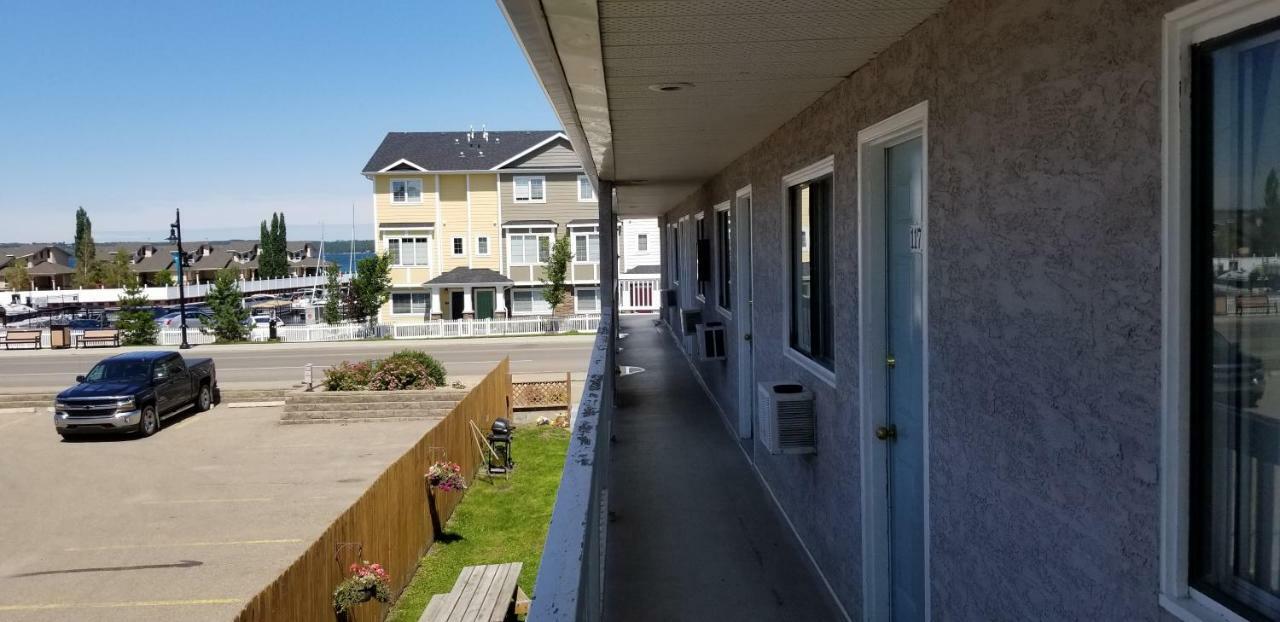 Edgewater Inn Sylvan Lake Exterior foto